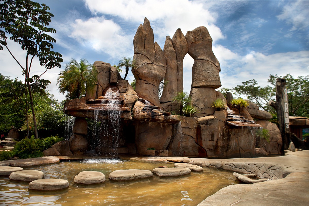 Rio Quente e Trindade (Goiás)